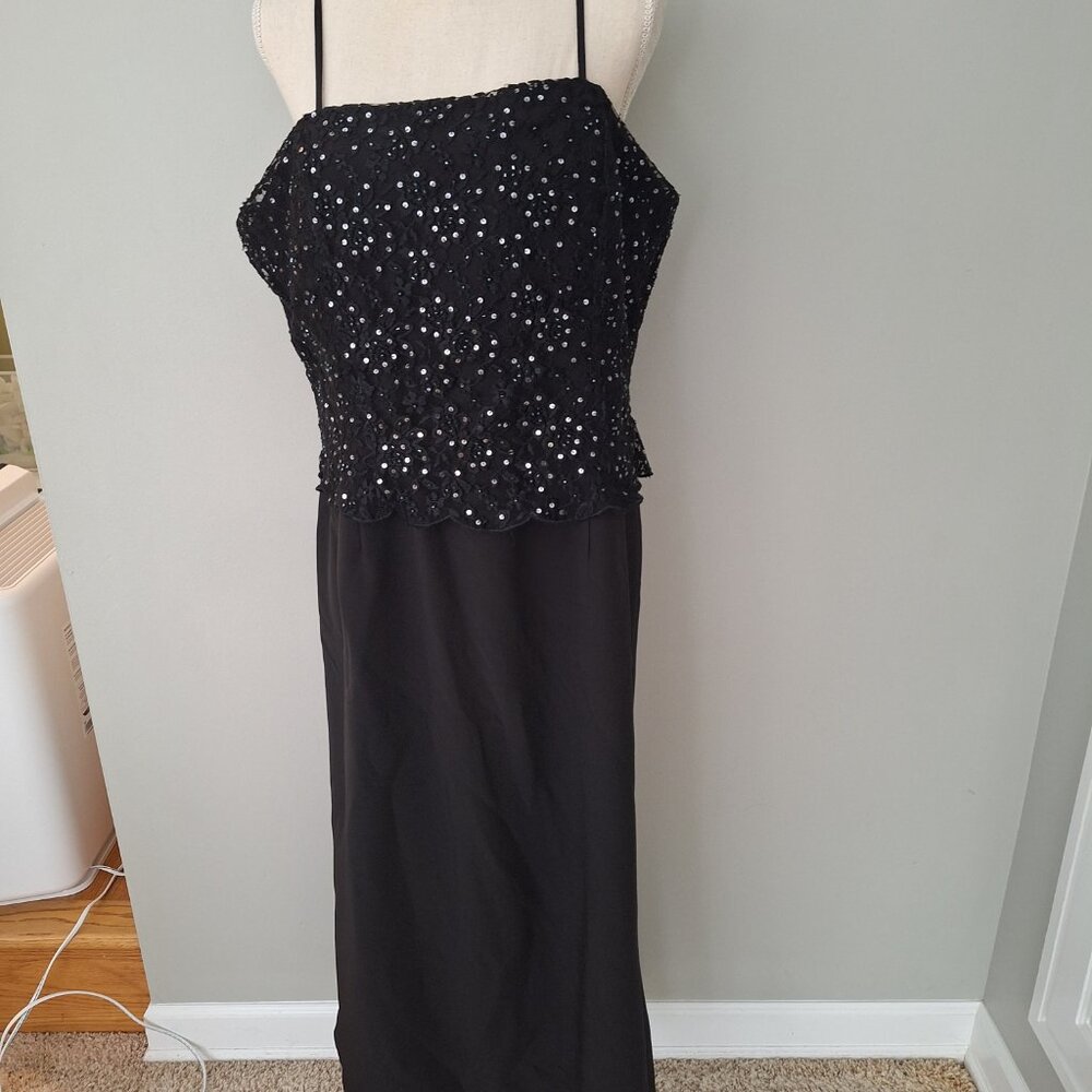 Sean Couture Formal Dress with Spaghetti Straps 2X
